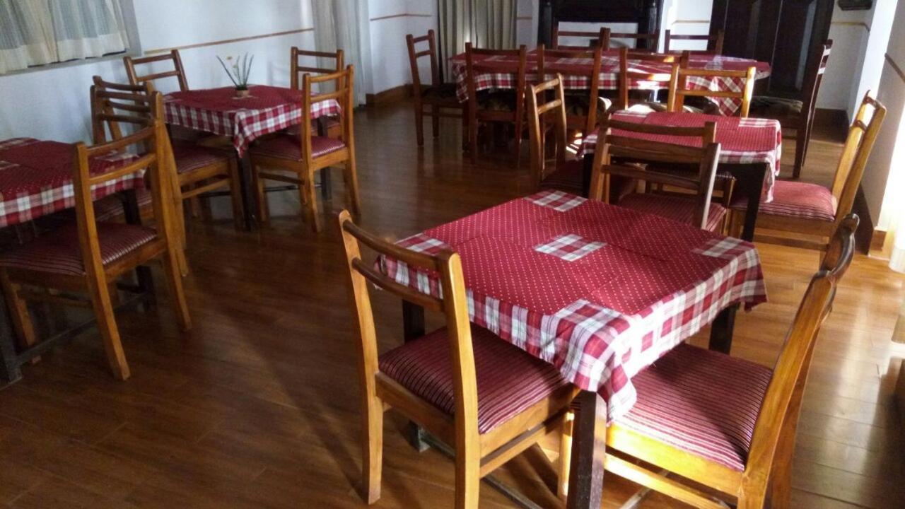 Ywca Wyoming Hotel กูนูร์ ภายนอก รูปภาพ